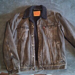 Mens Levi Sherpa Denim Jacket, size M